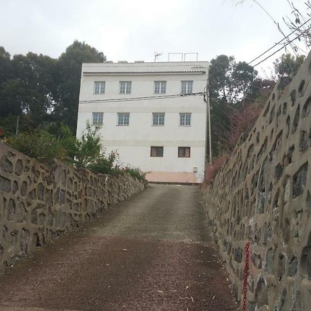 Del Pino Hostel Teror Exteriér fotografie