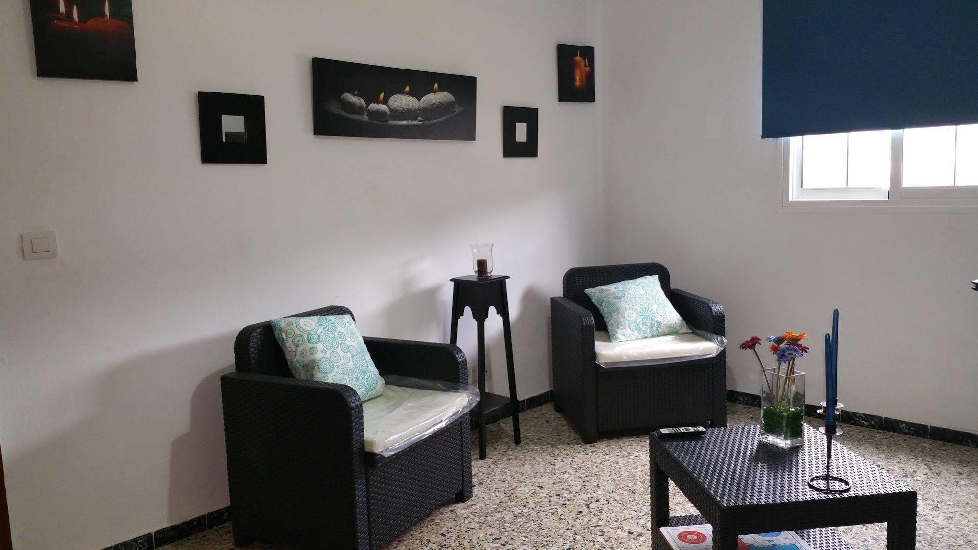 Del Pino Hostel Teror Exteriér fotografie